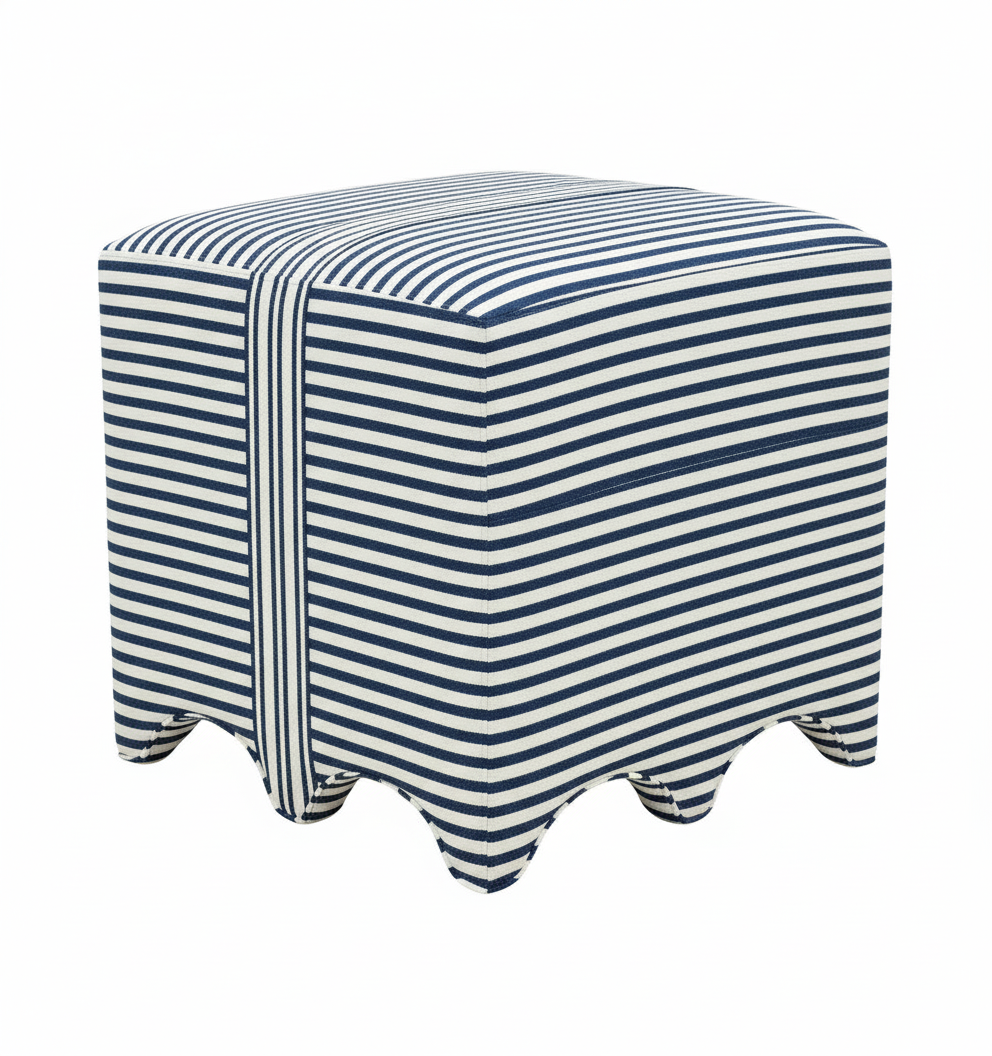 Ava Ottoman