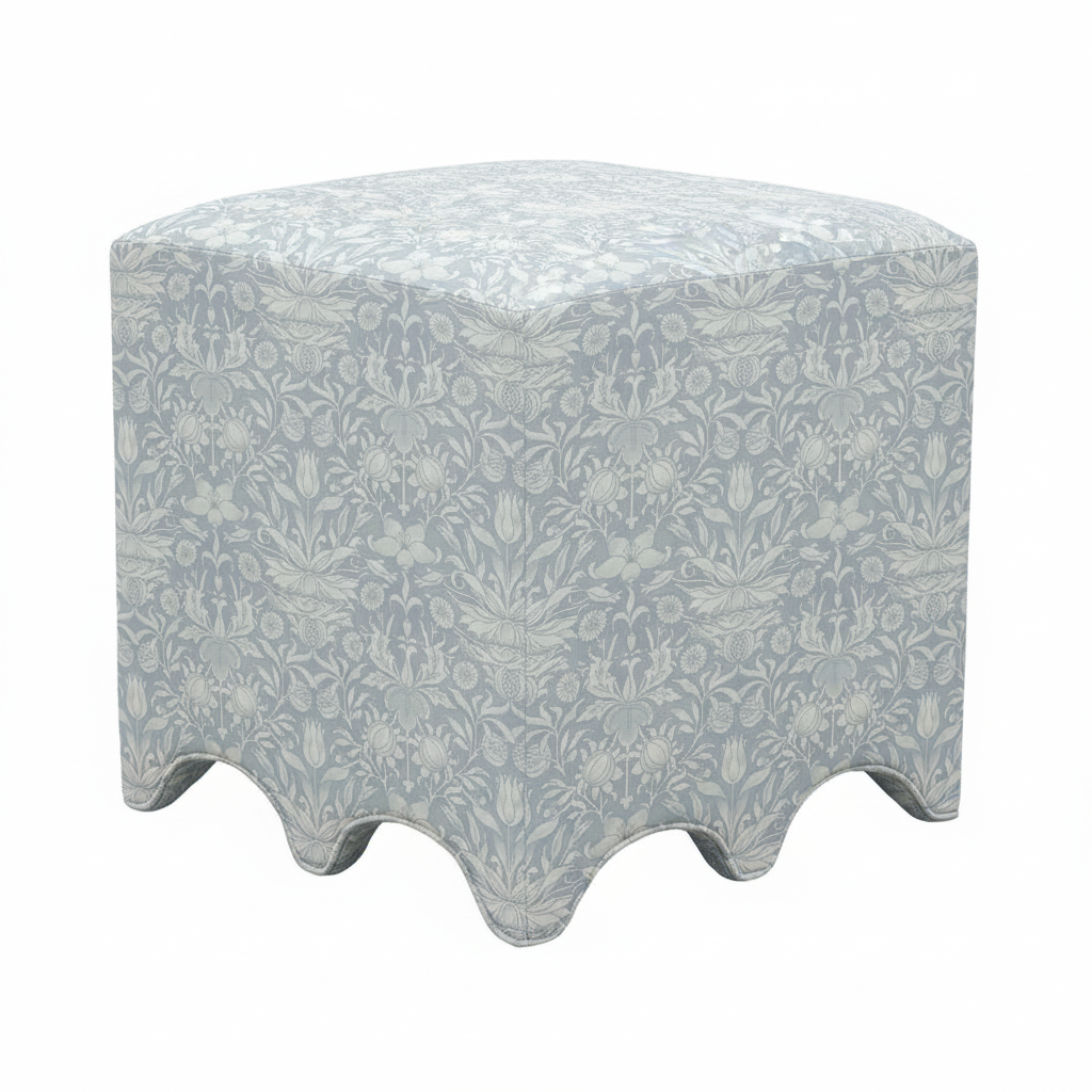 Ava Ottoman