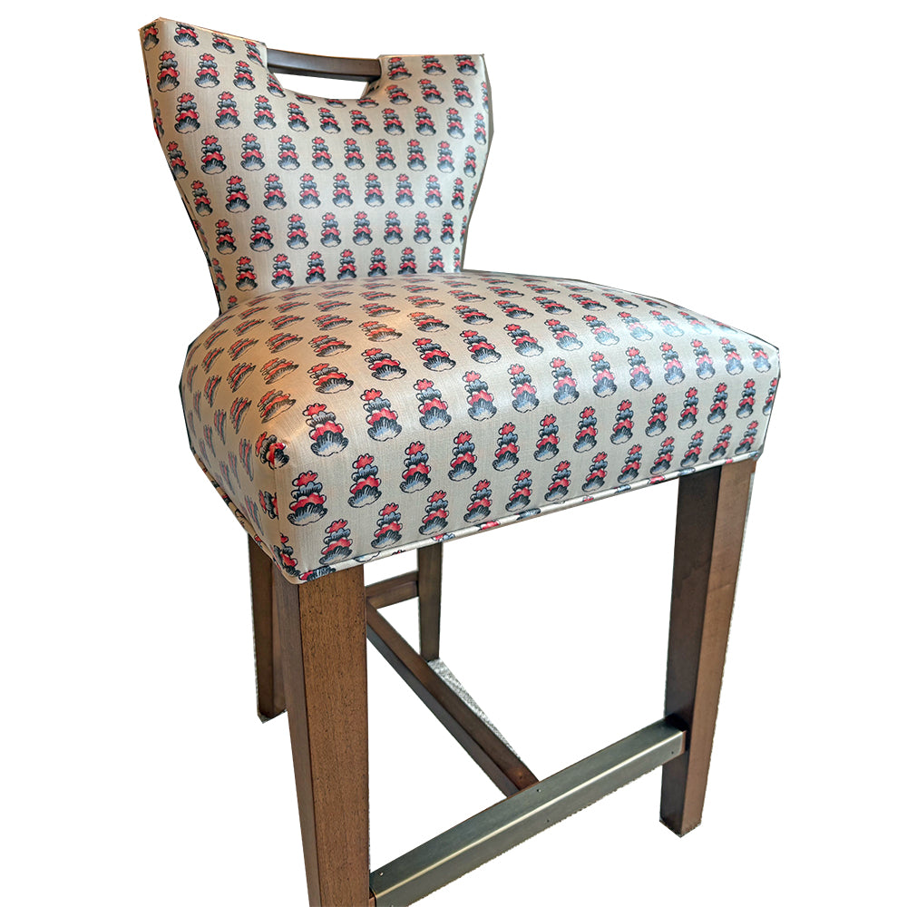 Nicole Stool