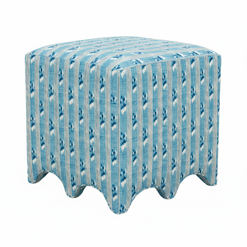 Ava Ottoman